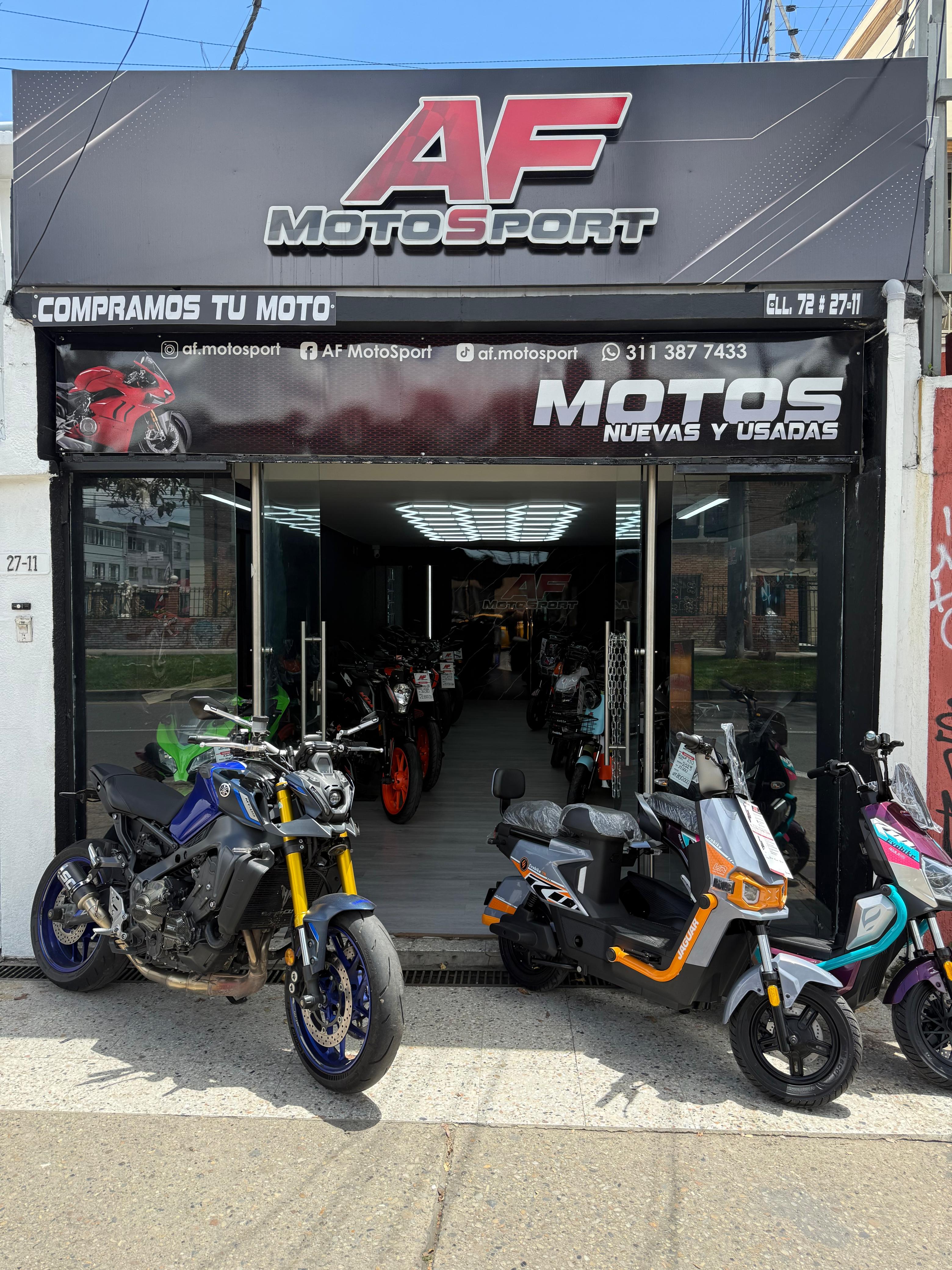 Motos en exhibición AF Motosport